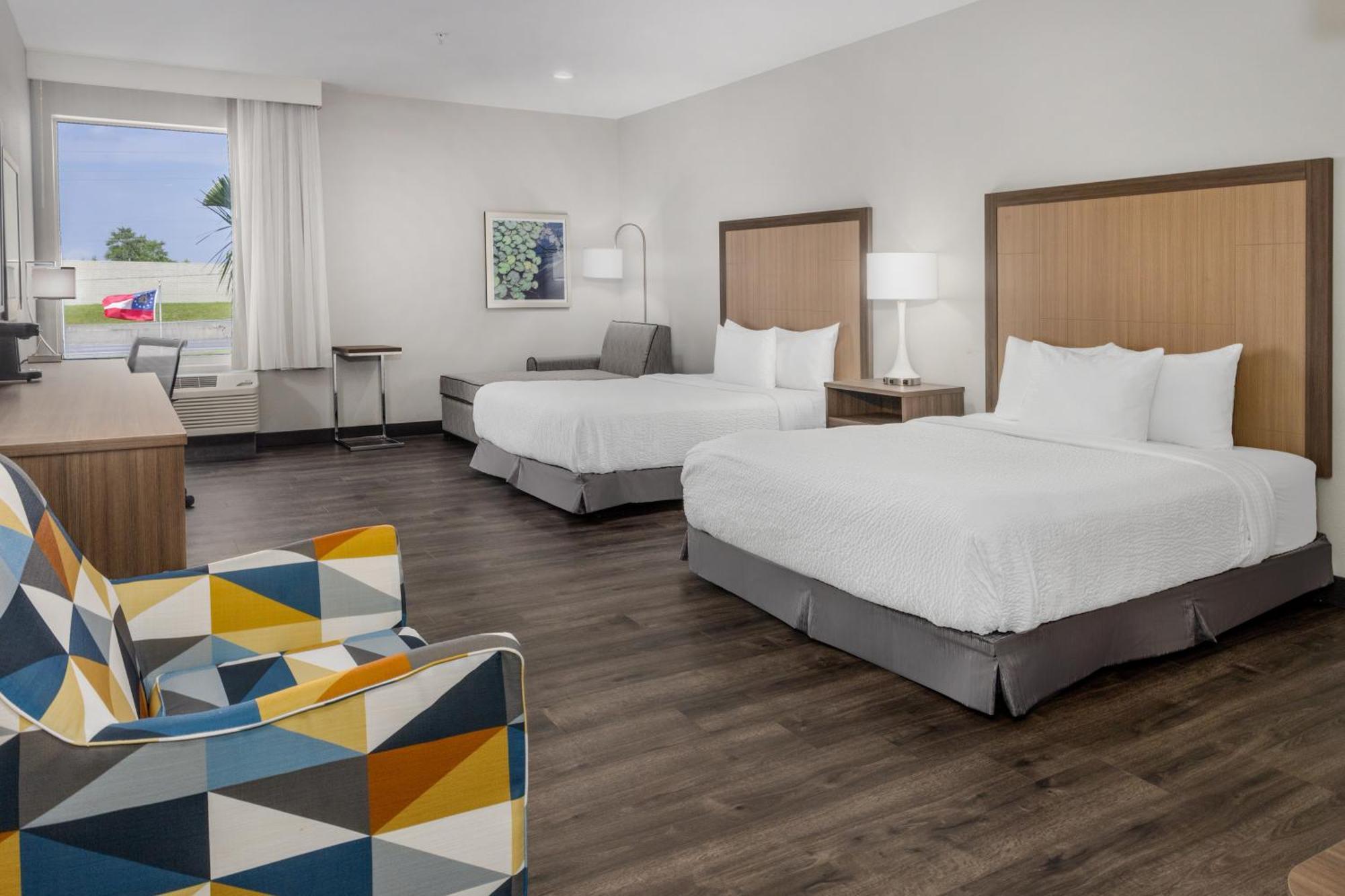 La Quinta Inn & Suites By Wyndham Валдоста Экстерьер фото